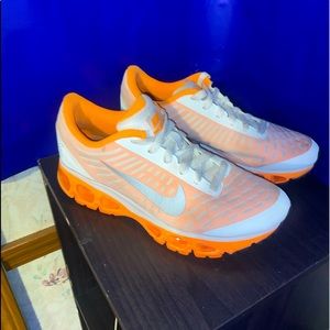 Woman’s Nike shoes